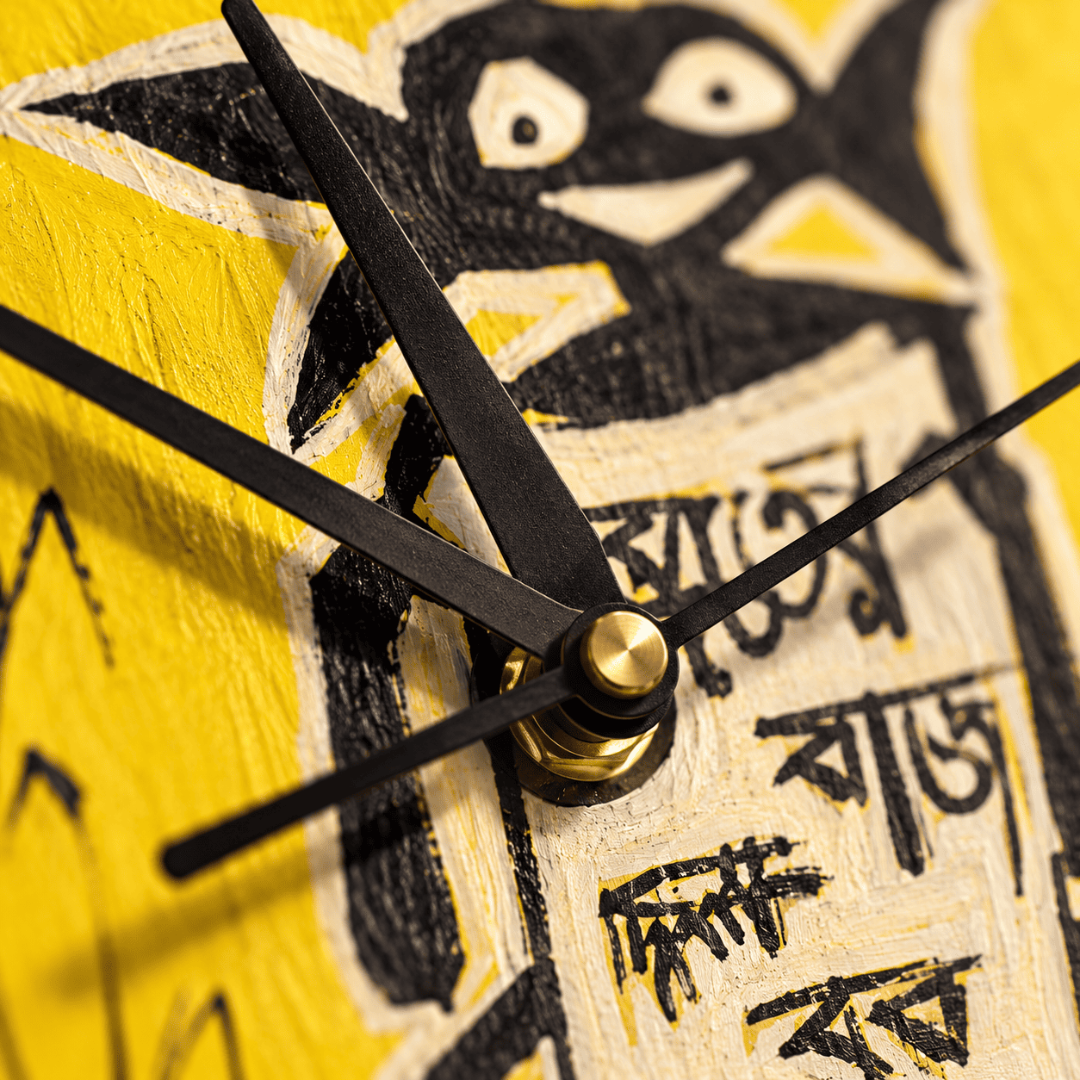 Wooden Wall Clock Analog Handcrafted Bhooter Raja Dilo Bor